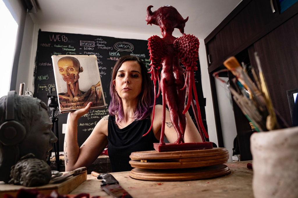 El lenguaje de los cuerpos en la escultura: ¿qué dicen las formas que creo?