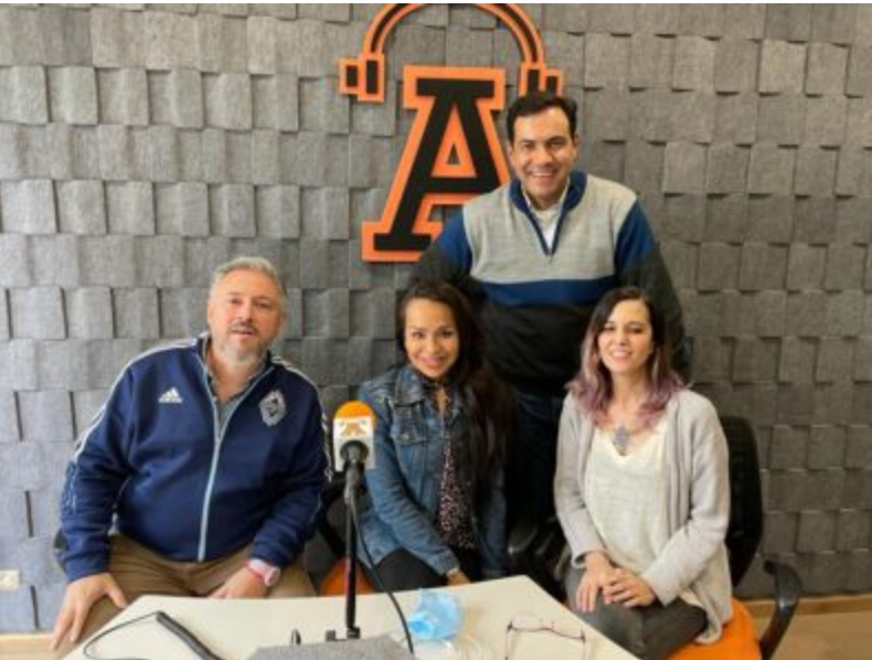 Estamos en Comunicación - Entrevista en Radio Anáhuac México